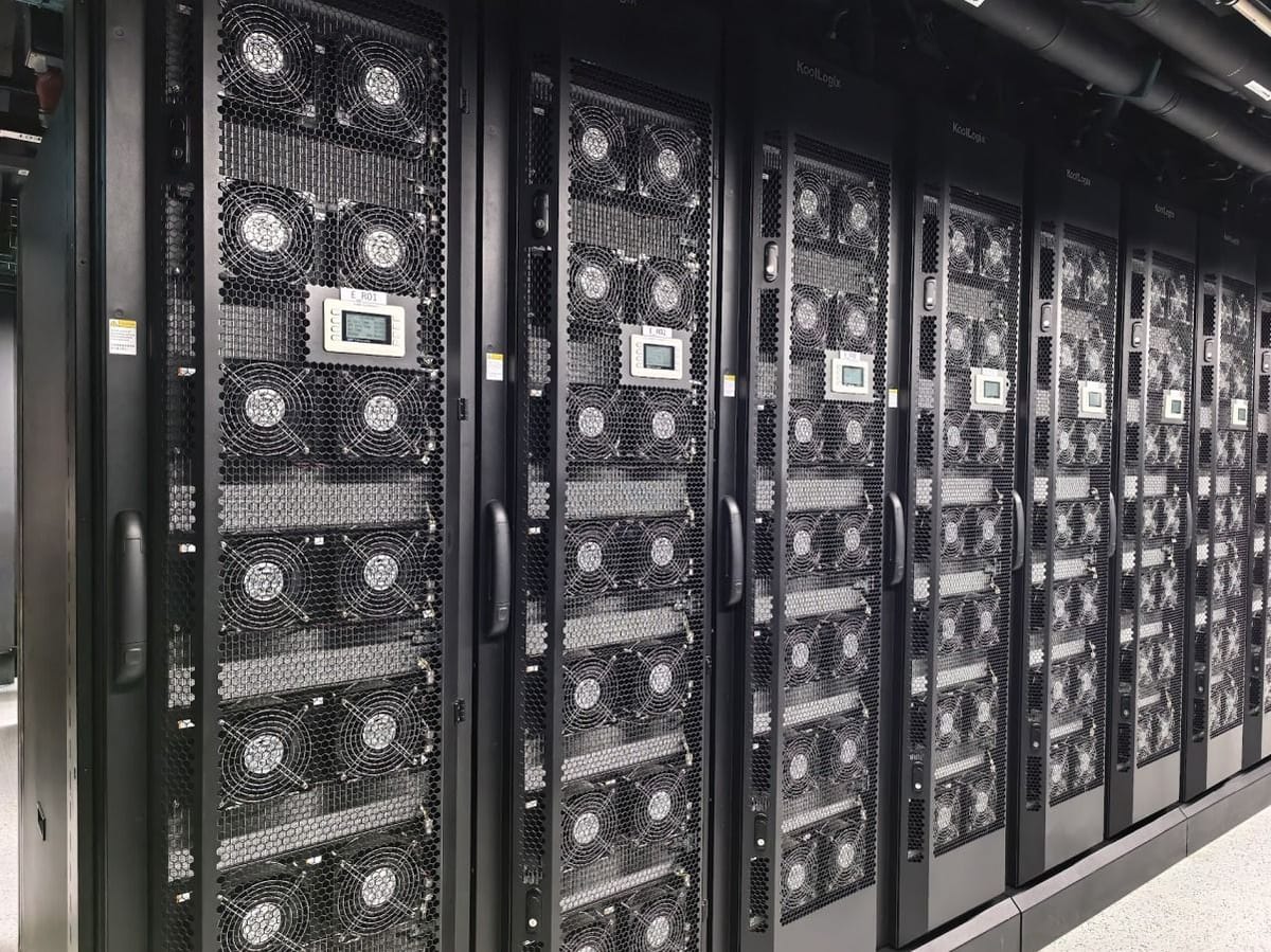 This Singapore-invented cooling system needs no water in the data hall