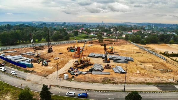 Who is Racks Central, and how is it building 510MW in Johor?
